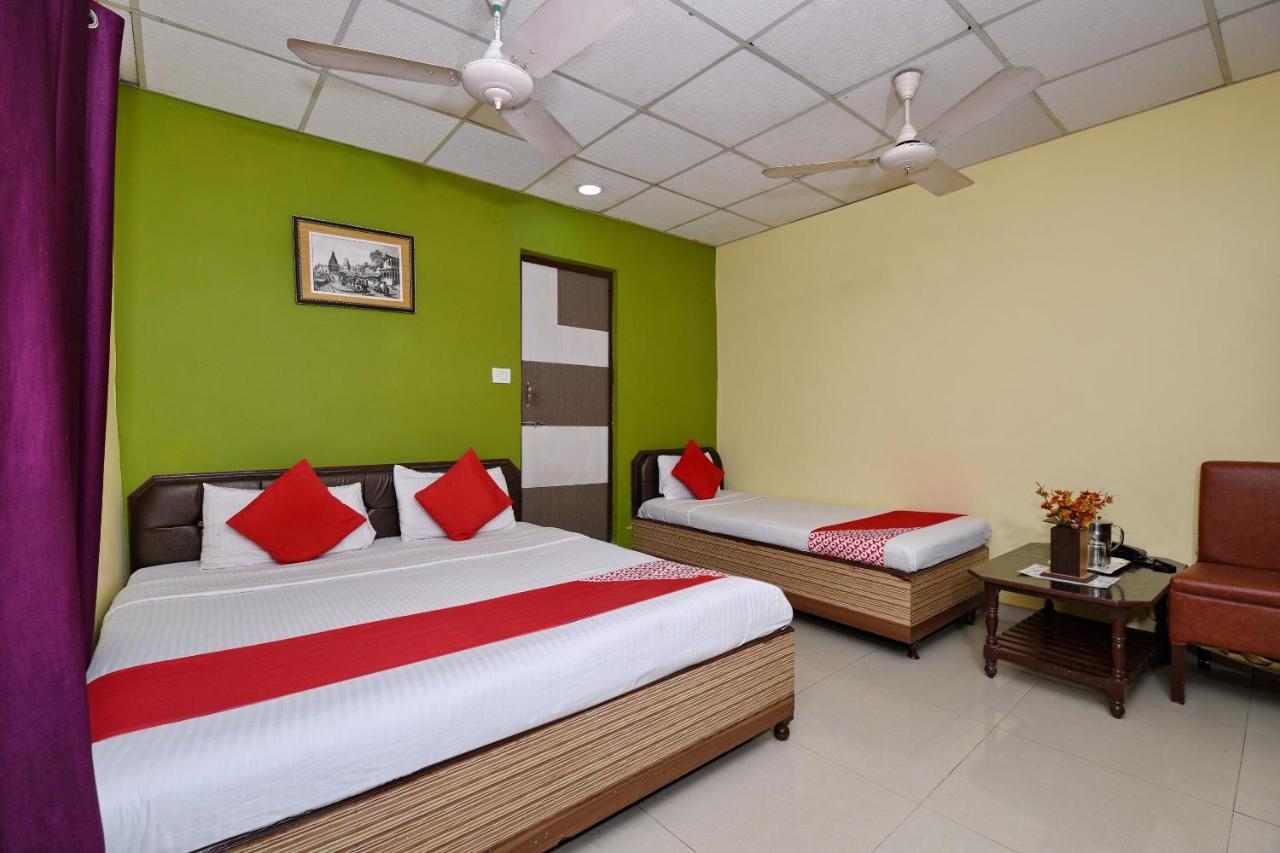 Oyo 3519 Hotel Garden Inn Varanasi Exterior photo